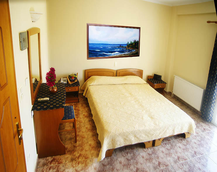 Possidona Beach Otel Gerakini Oda fotoğraf