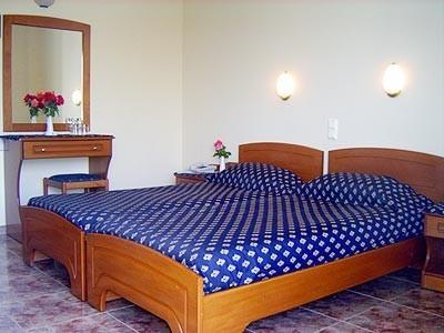 Possidona Beach Otel Gerakini Oda fotoğraf